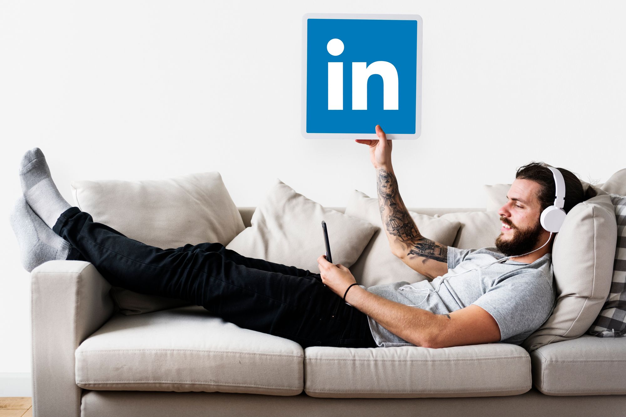 Talking About Fiction on LinkedIn (While Building an Audience)