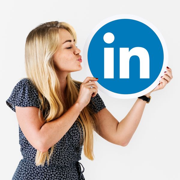 Top-Performing Posts on LinkedIn Have 3 Things In Common